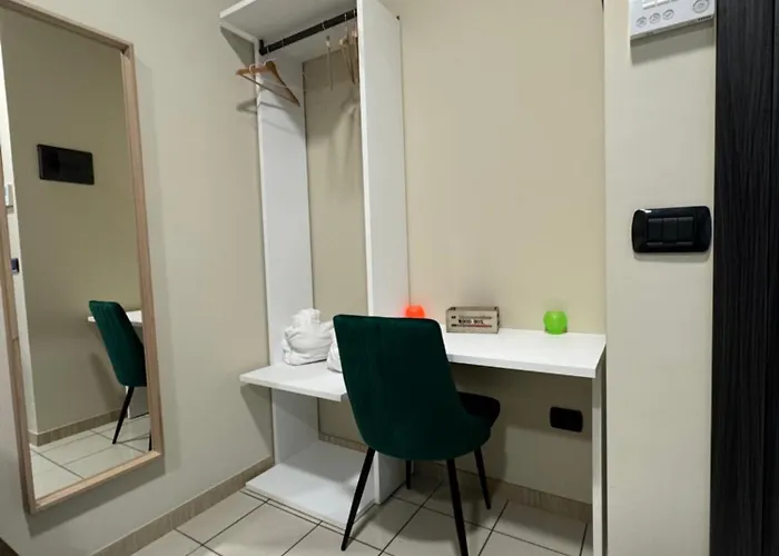 Dimora Sovrana לינה וארוחת בוקר